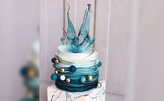 The 2022 Wedding Cake Trends You'll Want to Steal