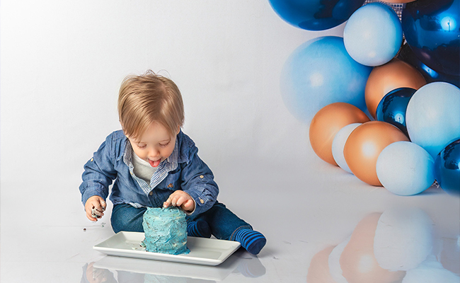 Abstract Frosted Blue Cake