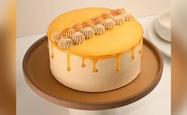 Butterscotch Drizzle Drip Cake