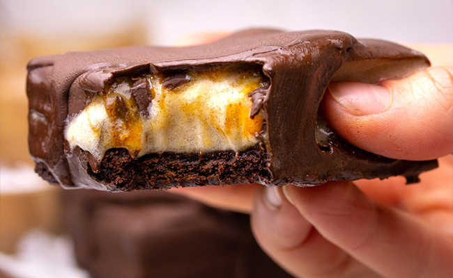 Magnum Brownie Bar