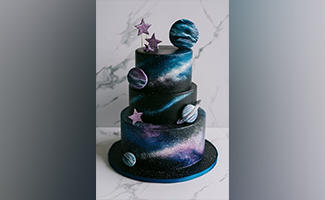 Galaxy-Themed Cakes