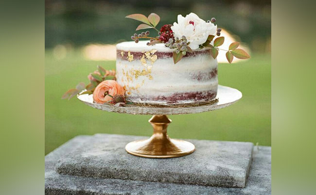 Sustainably Chic Cakes