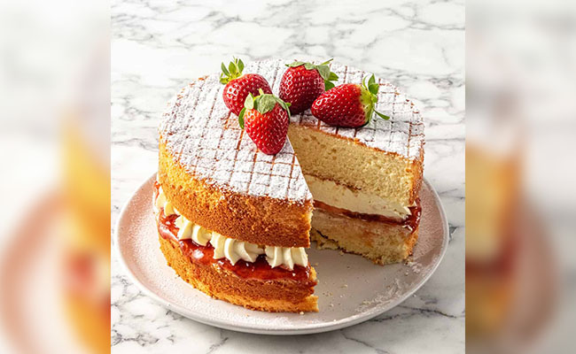 Vanilla Sponge Cake